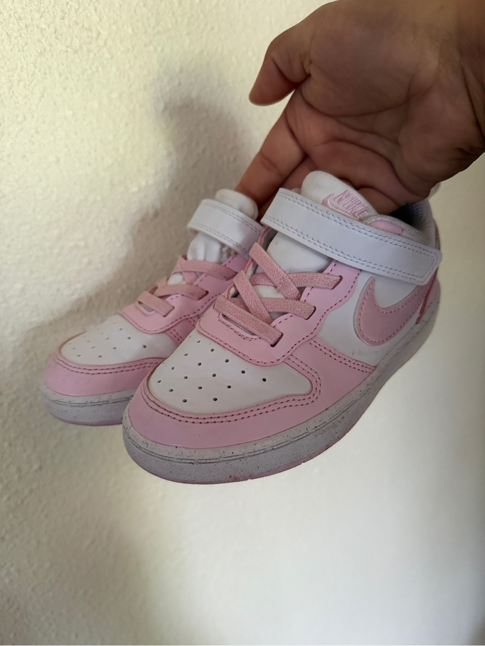 Nike Kids Pink and White Hook-and-Loop Sneakers
